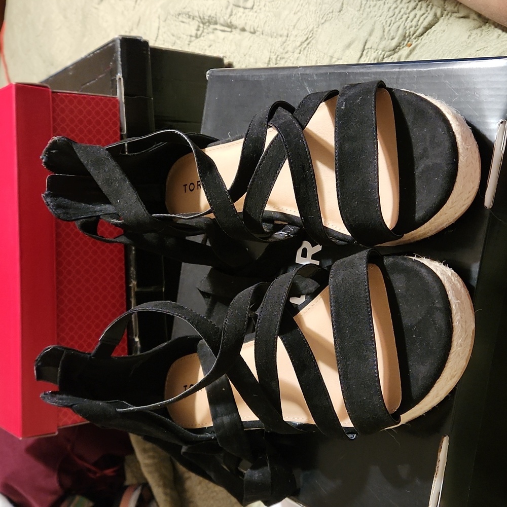 Torrid scrappy platform